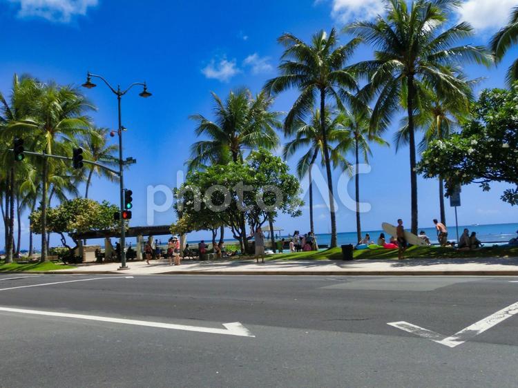 ハワイ、ワイキキのビーチ ハワイ,オアフ島,ワイキキの写真素材