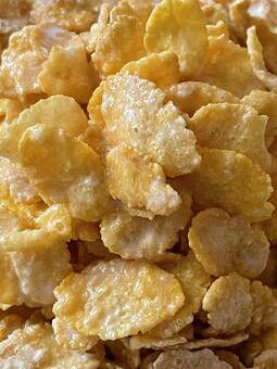 コーンフレーク コーンフレーク,牛乳がけ,ミルクの写真素材