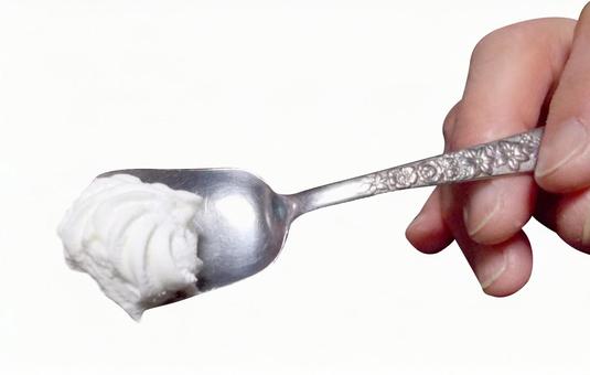 Spoons scooping cream, frische creme, creme, süßigkeiten, JPG