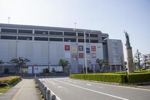 西尾駅 東口 駅前 西尾駅,東口,駅前の写真素材