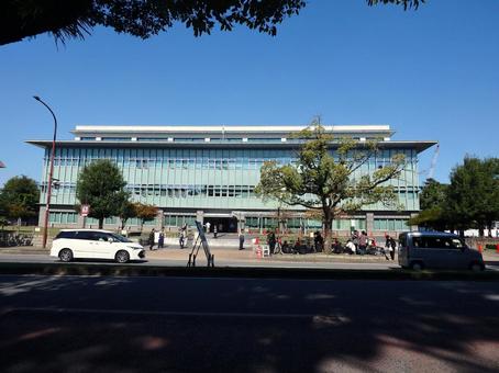 奈良地方裁判所　正面の写真