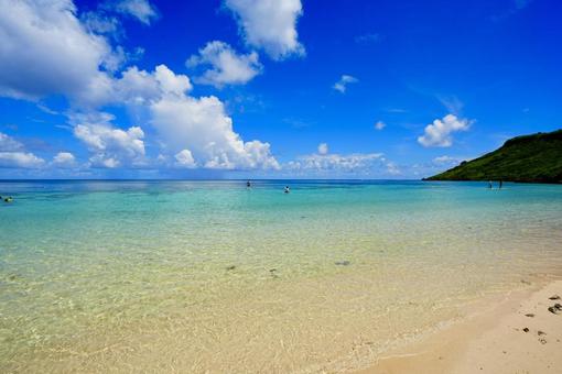 宮古島の美しい宮古ブルーの海 宮古島の美しい宮古ブルーの海 宮古島,宮古ブルー,沖縄の写真素材