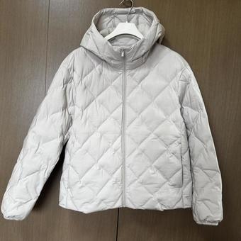 ライトダウン ダウン,ライトダウン,アウターの写真素材