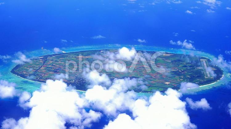 飛行機から撮影した多良間島 多良間島,八重山,先島の写真素材