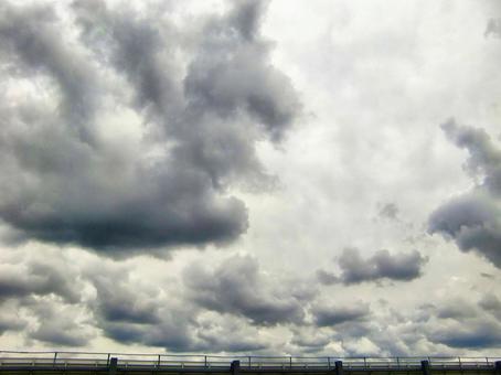 四月の雲-55 四月の雲-55 四月,青空,空の写真素材