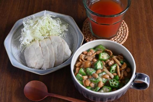 ダイエット朝食(ネバネバ三色ご飯) ダイエット朝食(ネバネバ三色ご飯) ダイエット,朝食,朝ご飯の写真素材