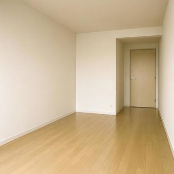 Empty One Room, one room, moving, lease, JPG