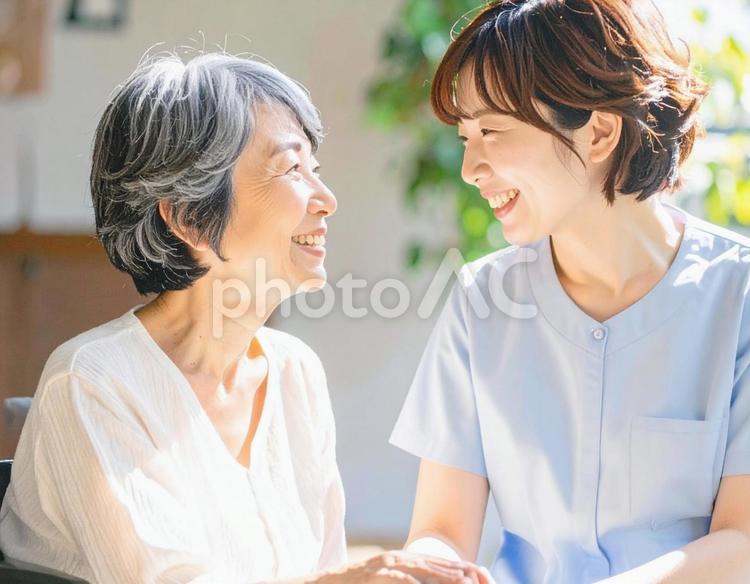 笑顔の介護 介護,笑顔,家族の写真素材