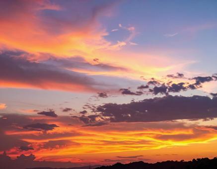 綺麗な夕焼けの風景写真 綺麗な夕焼けの風景写真の写真