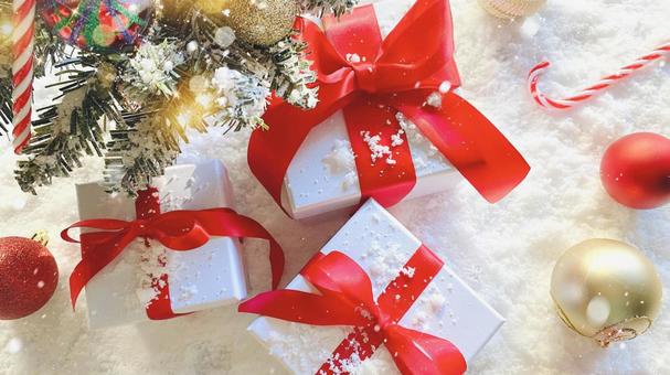 クリスマスプレゼント クリスマスプレゼント,クリスマス,ギフトの写真素材