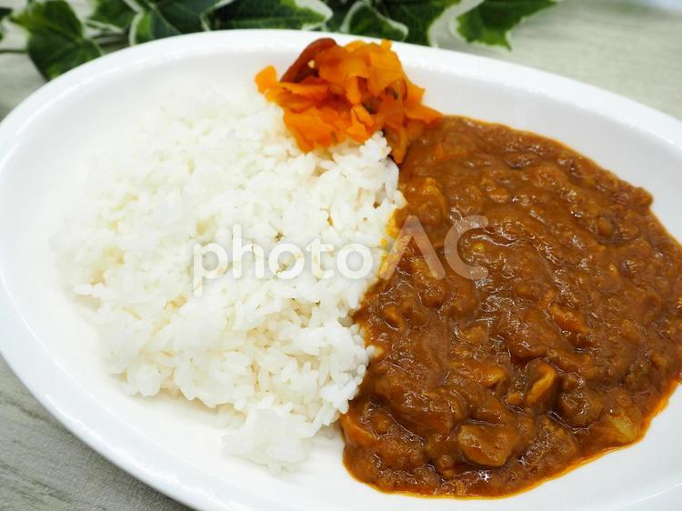 カレーライスと福神漬け カレー,カレーライス,福神漬けの写真素材