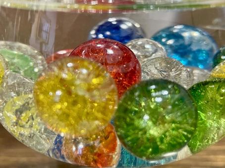 Photo, glass beads, red, green, 