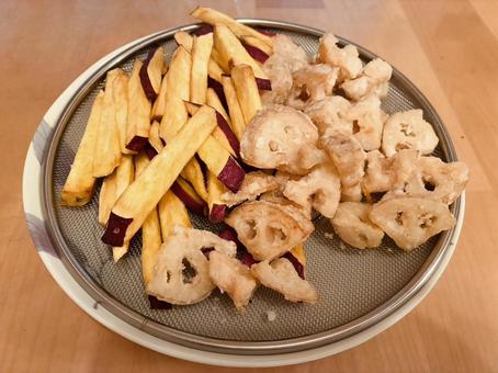 レンコン@さつまいも揚げ01 レンコン@さつまいも揚げ01の写真