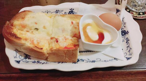 喫茶店の朝食定食 喫茶店の朝食定食の写真