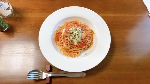 Tomato sauce pasta, JPG Tomato sauce pasta, JPG