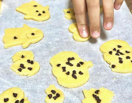 クッキー作り チョコチップデコレーション クッキー作り チョコチップデコレーションの写真