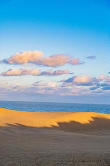 鳥取県　鳥取砂丘の風景 鳥取砂丘,日本の風景,自然の写真素材