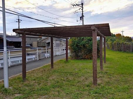 草の無いパーゴラ パーゴラ,木製パーゴラ,藤棚の写真素材