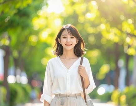 ２０歳代　日本人女性の写真