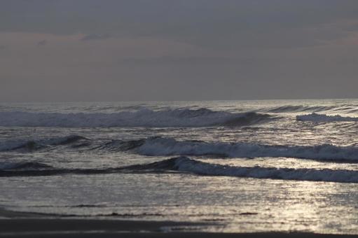 Ocean at dawn, JPG