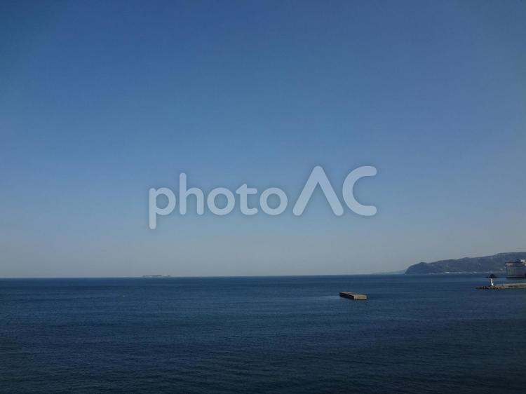 夏の海　海岸線 夏の海,海岸線,海の写真素材