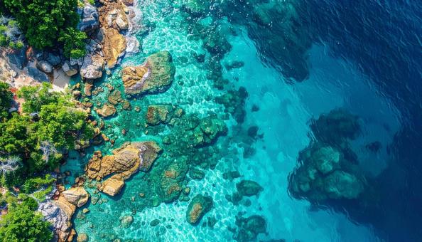 俯瞰でみる南国の海 俯瞰でみる南国の海の写真