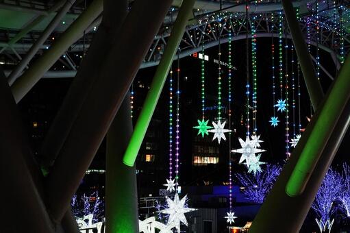 福岡 博多駅のイルミネーション7 スターダストウェーブ,光の森,博多駅前広場の写真素材