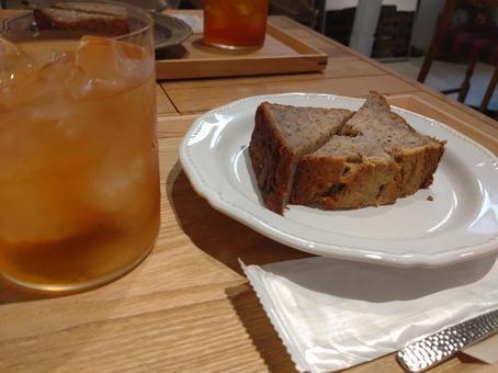 Banana cake, JPG