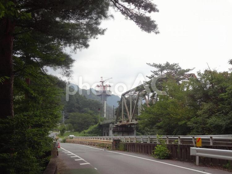 川原湯温泉駅近辺の鉄道橋風景（水没前） 川原湯温泉駅,駅,旧駅の写真素材