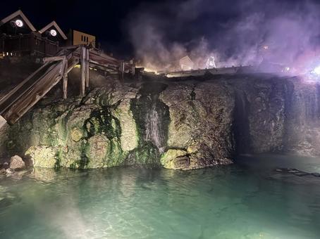 草津温泉の夜景8 湯畑,草津,温泉の写真素材