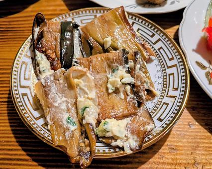 バドリジャニ・ニグヴジット バドリジャニ・ニグヴジット,ウシュグリ村,ushguliの写真素材