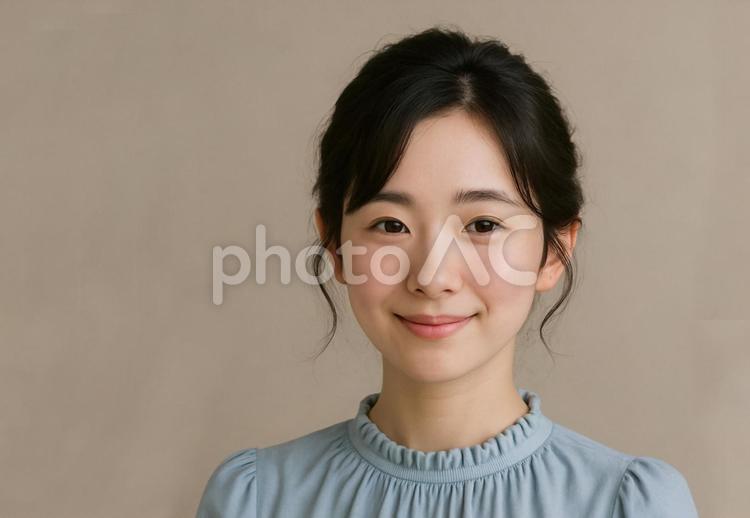 優しく微笑む　清楚な笑顔の女性 女性,清楚,笑顔の写真素材