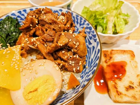 ルーローハン定食 ルーローハン定食の写真