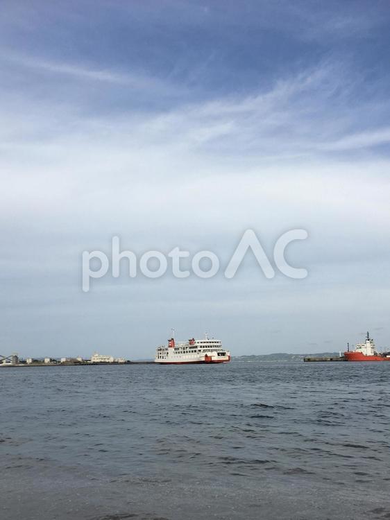 横須賀　久里浜　フェリー 水域,海,船の写真素材