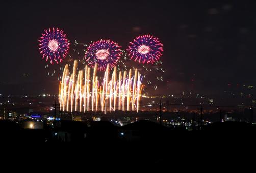 2025前橋花火大会3 花火,夏,夜景の写真素材