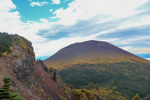 浅間山 浅間山,日本百名山,長野の写真素材