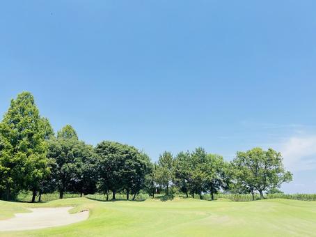 緑豊かなゴルフコースの風景 緑豊かなゴルフコースの風景 渡良瀬カントリークラブ,ゴルフ場,ゴルフコースの写真素材