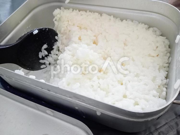メスティンで炊いたご飯（アップ） メスティン,炊飯,ご飯の写真素材