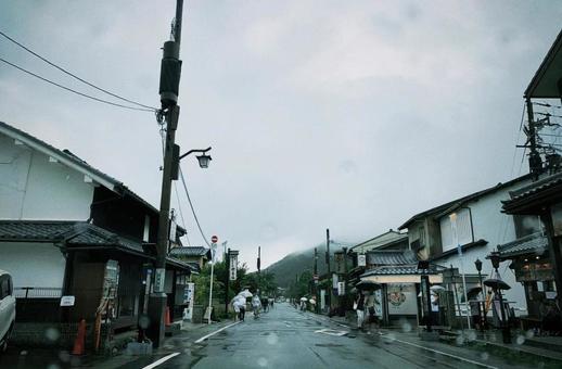 嵐山の街並みの写真