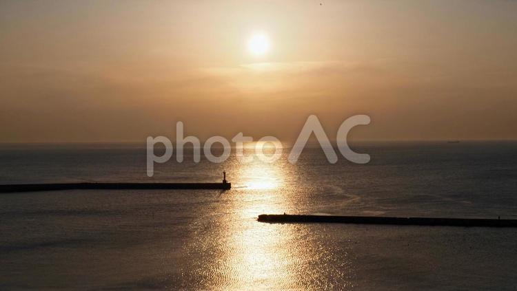 伊良湖岬の夕日 海,夕日,サンセットの写真素材