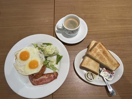 朝食 朝食,ファミレス朝食,パンの写真素材