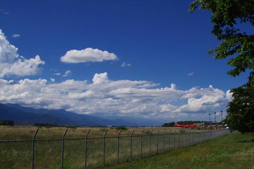 夏の空港 空港,松本空港,松本の写真素材