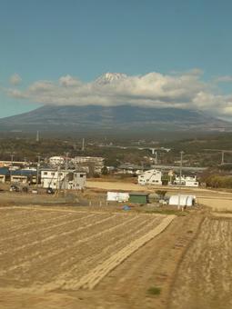 新幹線から見た富士山 富士山,新幹線,新幹線車窓の写真素材