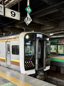 宇都宮線 E131系 宇都宮線 E131系 宇都宮線,宇都宮駅,黒磯行きの写真素材