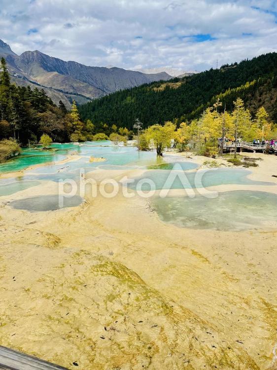 黄龍風景区からの1枚 山,中国,黄龍の写真素材