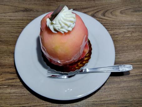 美味しい桃ケーキ 美味しい桃ケーキ ケーキ,桃ケーキ,素材の写真素材
