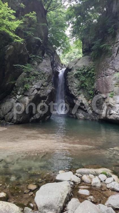 日本の美しい滝 滝,たき,マイナスイオンの写真素材
