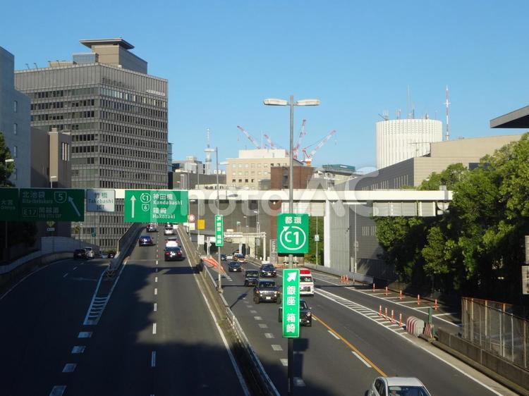 首都高速都心環状線　北の丸 首都高,首都高速道路,都心環状線の写真素材