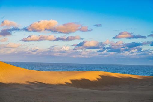 鳥取県　鳥取砂丘の風景 鳥取砂丘,日本の風景,自然の写真素材