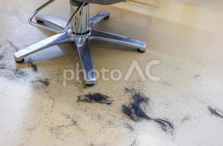 カットされた髪の毛の画像 散髪,髪,集めるの写真素材